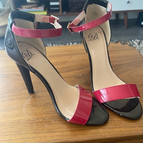 Black and red Stiletto heels - Picture 5 of 6